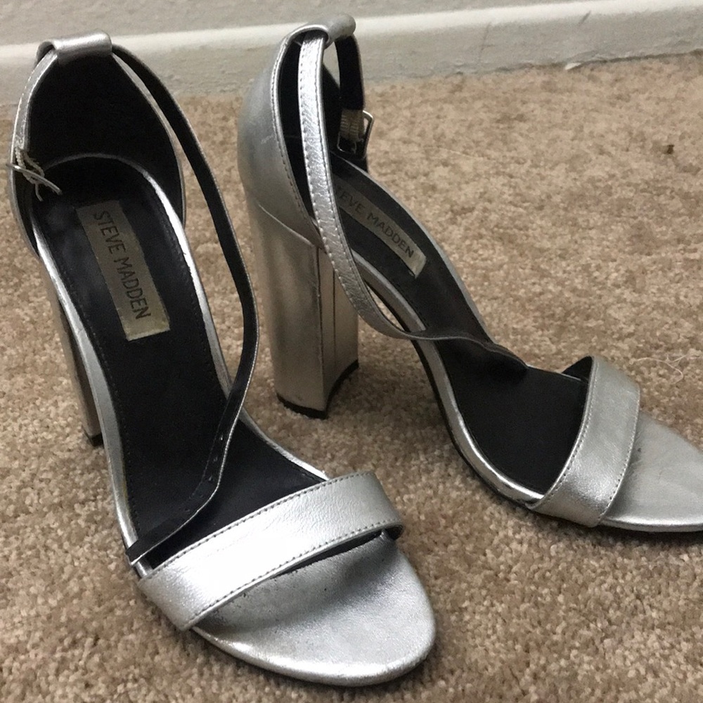 Steven Madden Silver Heels